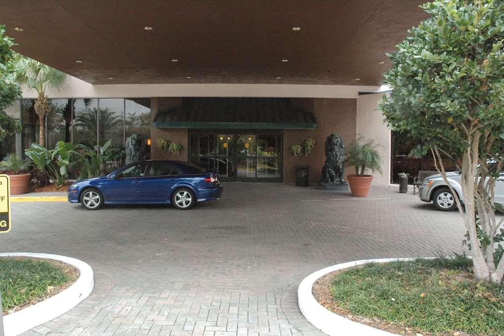 Clarion Inn Orlando International Drive - Icon Park Williamsburg Bagian luar foto
