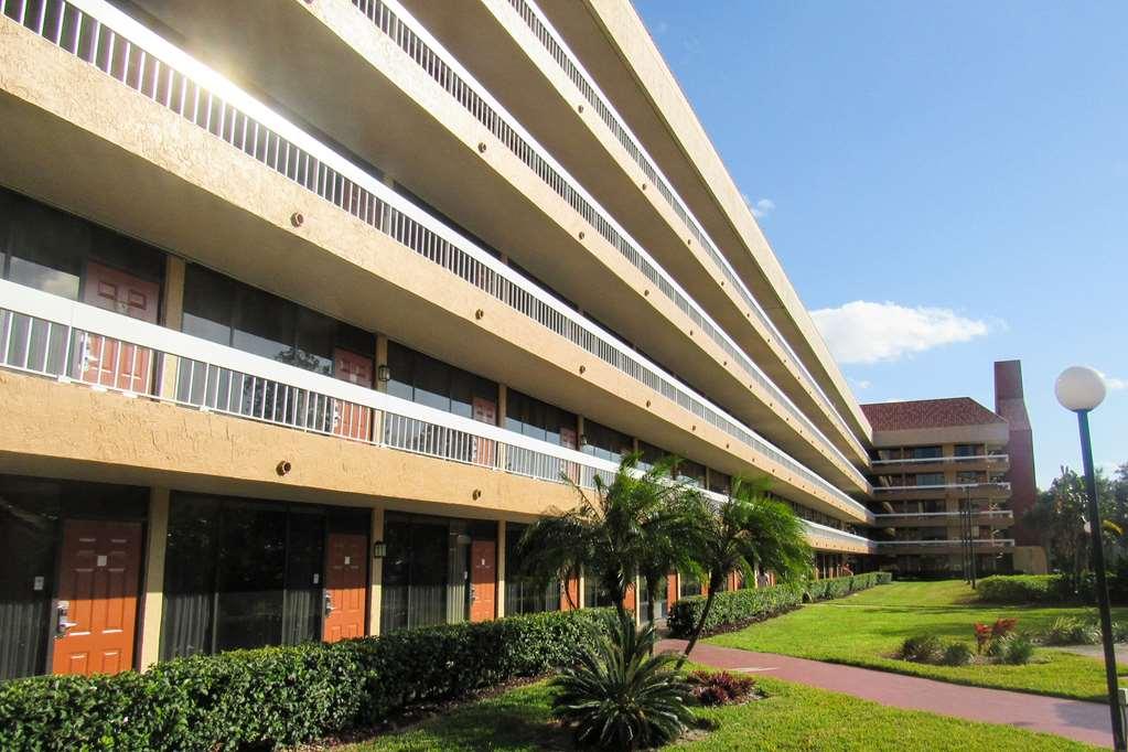 Clarion Inn Orlando International Drive - Icon Park Williamsburg Bagian luar foto